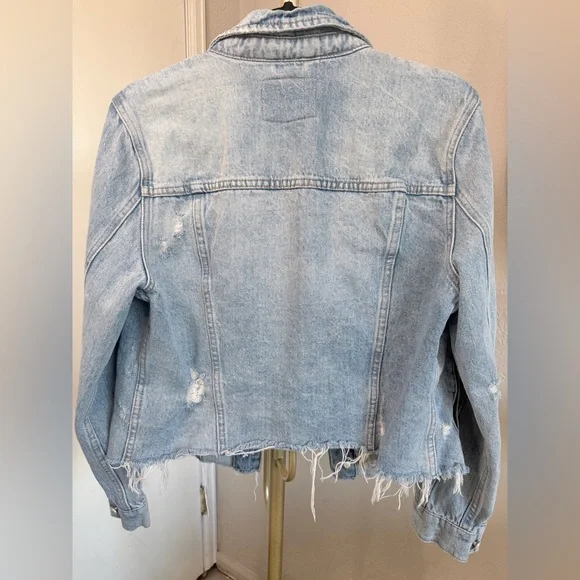 Blank NYC Light Blue Distressed Denim Jacket - Size Large - Picture 9 of 12
